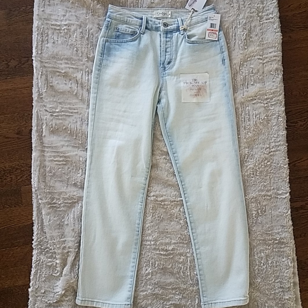 NWT Jessica Simpson Straight Crop Jeans